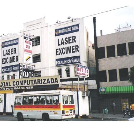 Equipo de Clínica de Ojos Ñahui, 1997